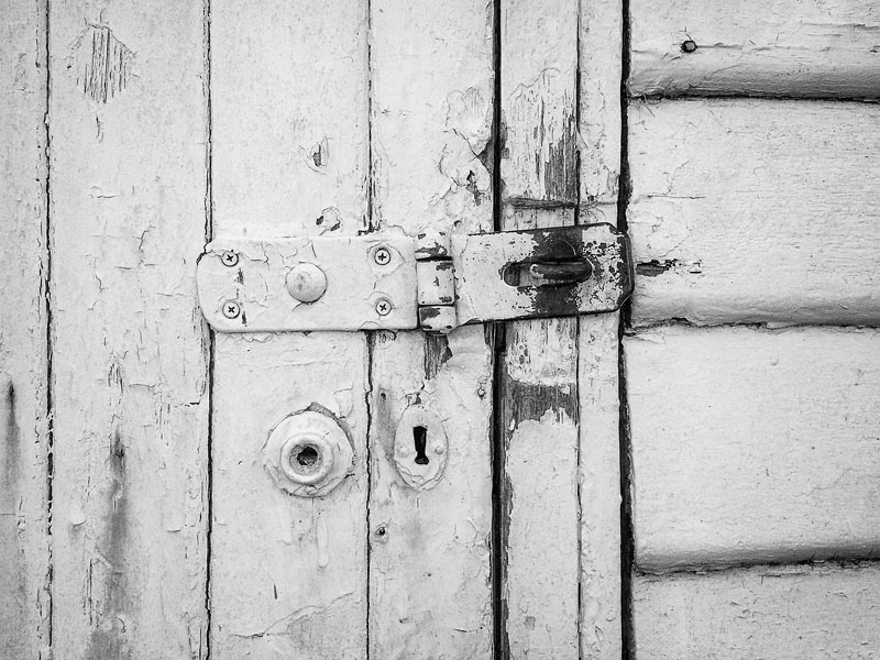 clasp and staple