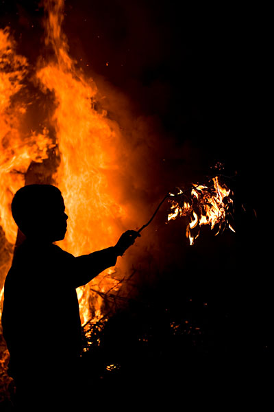 bonfire silhouette II