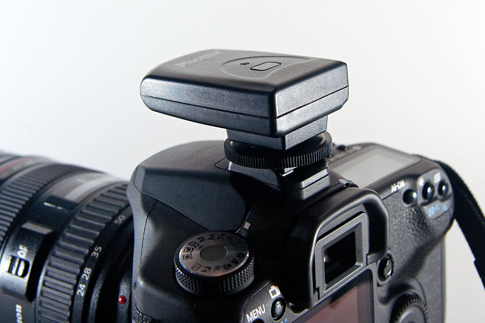Tetra transmitter mounted on Canon 50D