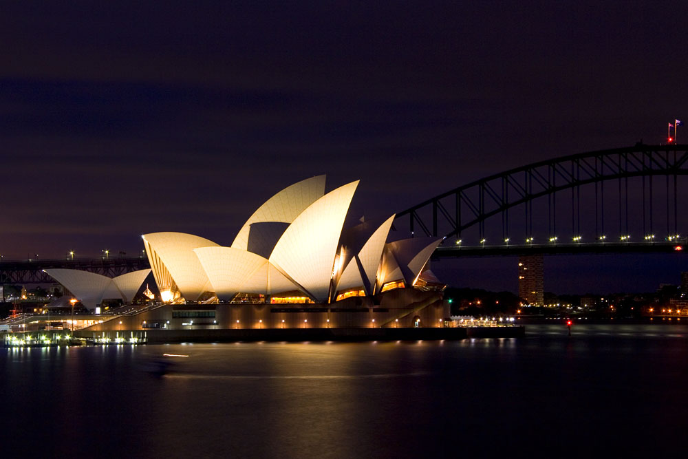 Sydney Opera House before dawn