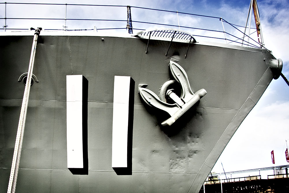 HMAS Vampire