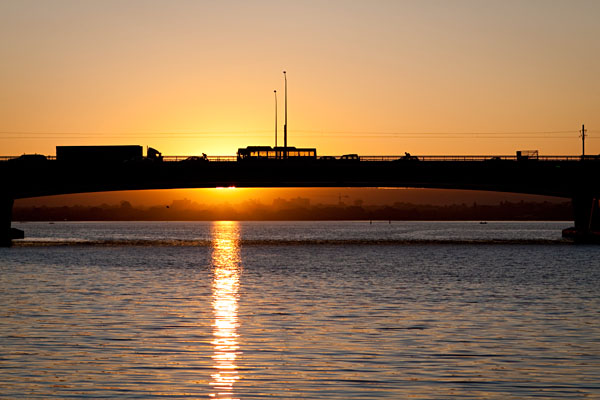 morning traffic on the Narrows
