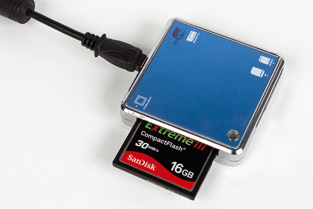 16GB SanDisk Extreme III CF card in a generic reader