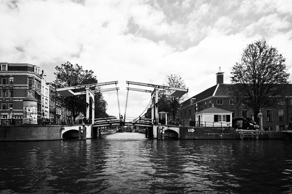 bridge over the Nieuwe Herengracht
