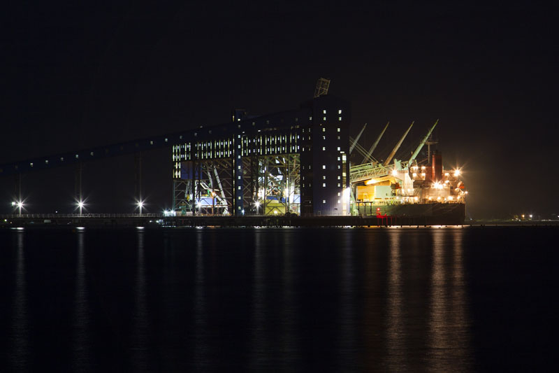 loading a ship at the Kwinana Grain Terminal Wharf