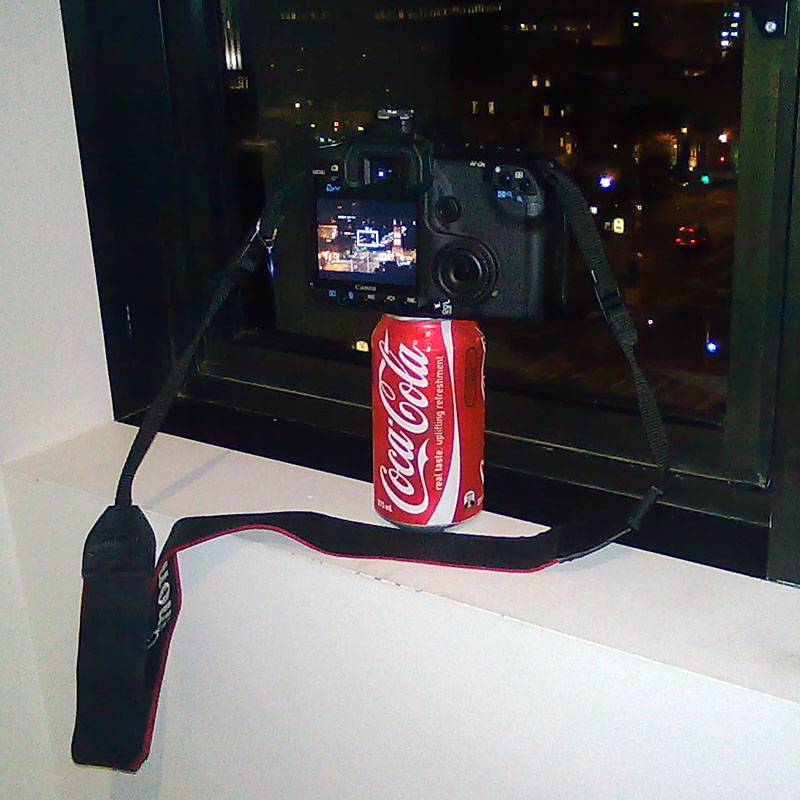 using a Coke can as a make-shift tripod