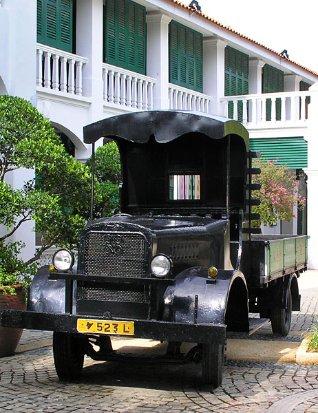 Truck